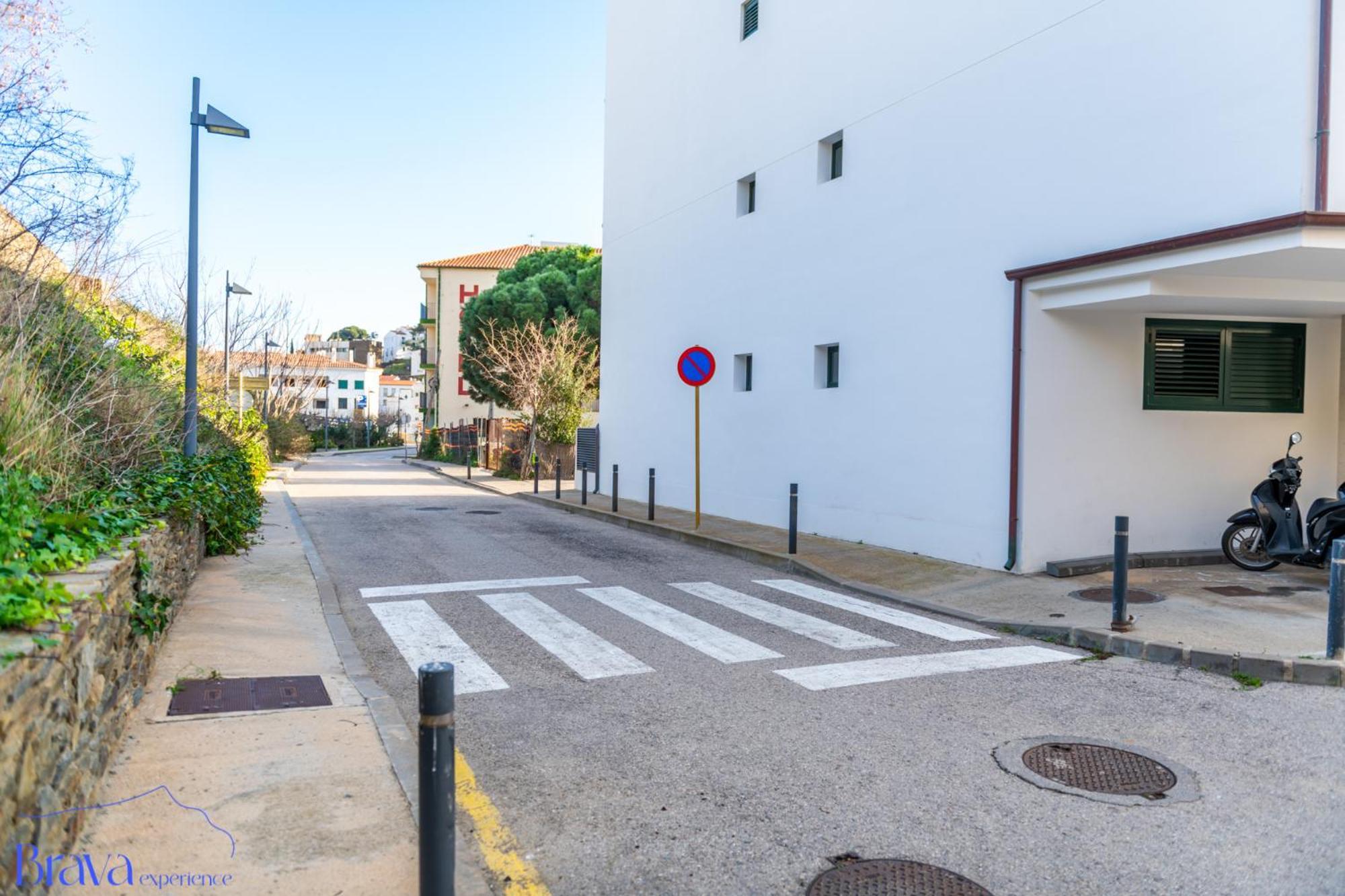Ferienwohnung Duplex Sa Tarongeta - 5' Playa I Vistas I Terraza 20M2 I Ascensor I Equipado Cadaqués Exterior foto